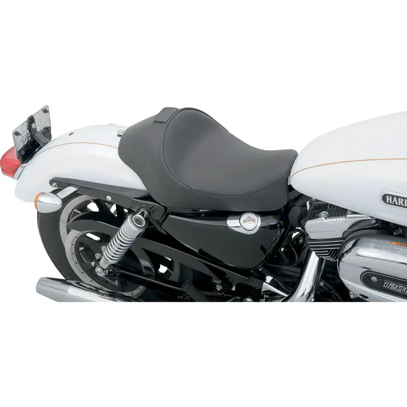 Drag Specialties Ryggstödsförberedd Solo Sadel till Harley