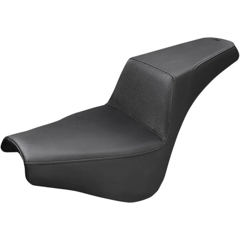 Saddlemen Step-Up Gripper Sadel till Harley