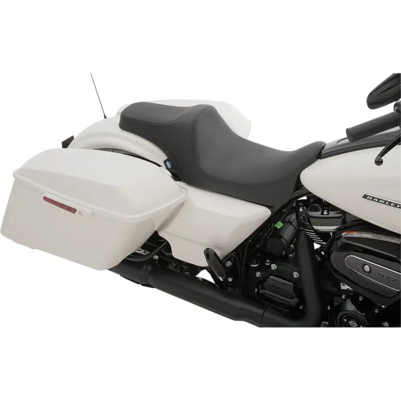 Drag Specialties Predator III Sadel till Harley 