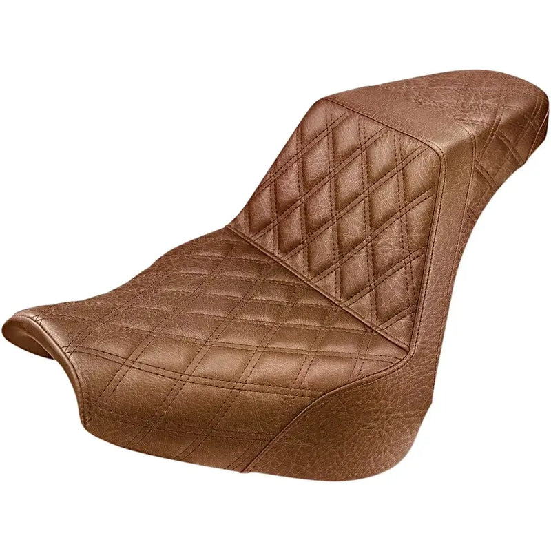 Saddlemen Step-Up Lattice Stitch Sadel till Harley