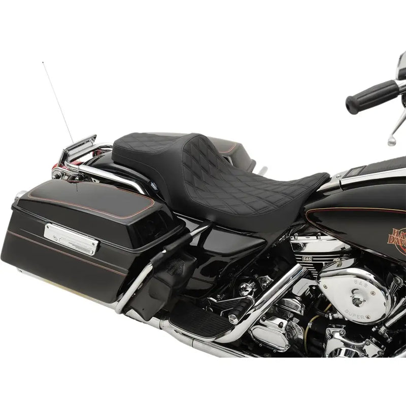 Drag Specialties Predator III Sadel till Harley 