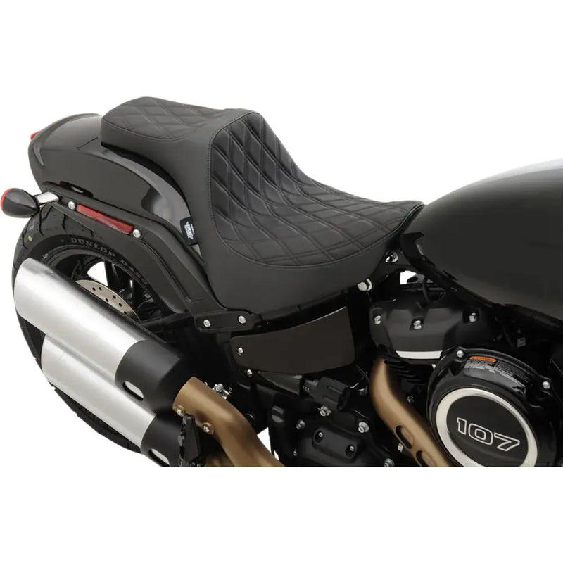 Drag Specialties Predator III Sadel till Harley 