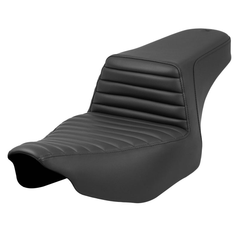 Saddlemen Step-Up Tuck-n-Roll Sadel till Harley