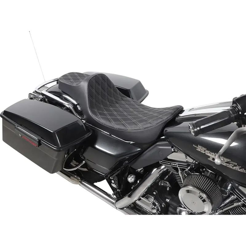 Drag Specialties Predator III Extended Reach Sadel till Harley 