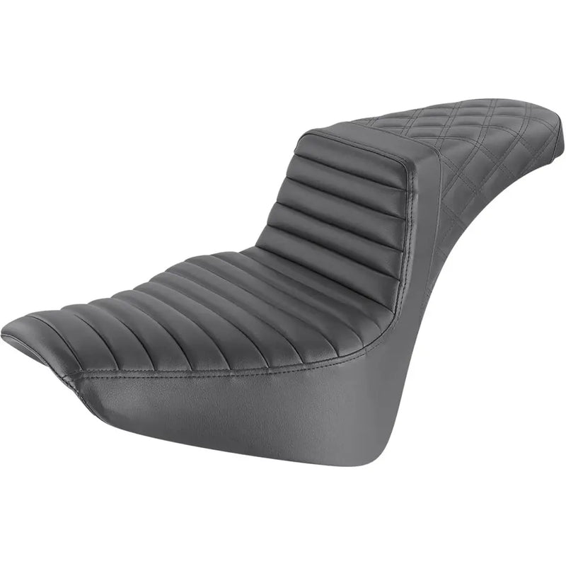 Saddlemen Step-Up Tuck-n-Roll / Lattice Stitch Sadel till Harley