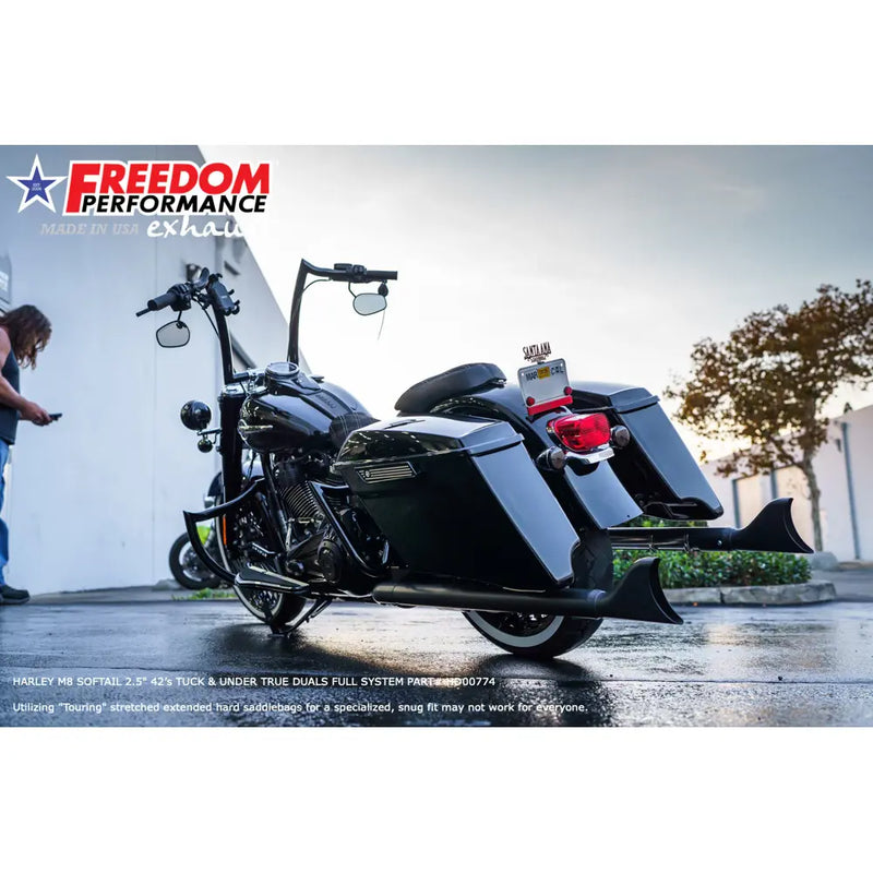 Freedom Performance Sharktail True Duals Avgassystem till Harley