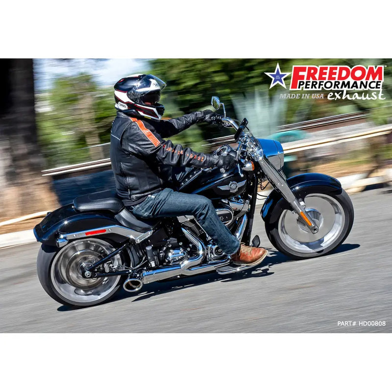 Freedom Performance Shorty Turn Out 2-till-1 Avgassystem till Harley