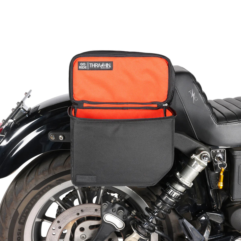 Thrashin Supply Essential Base 10L Throw-Over Sadelväskor MC