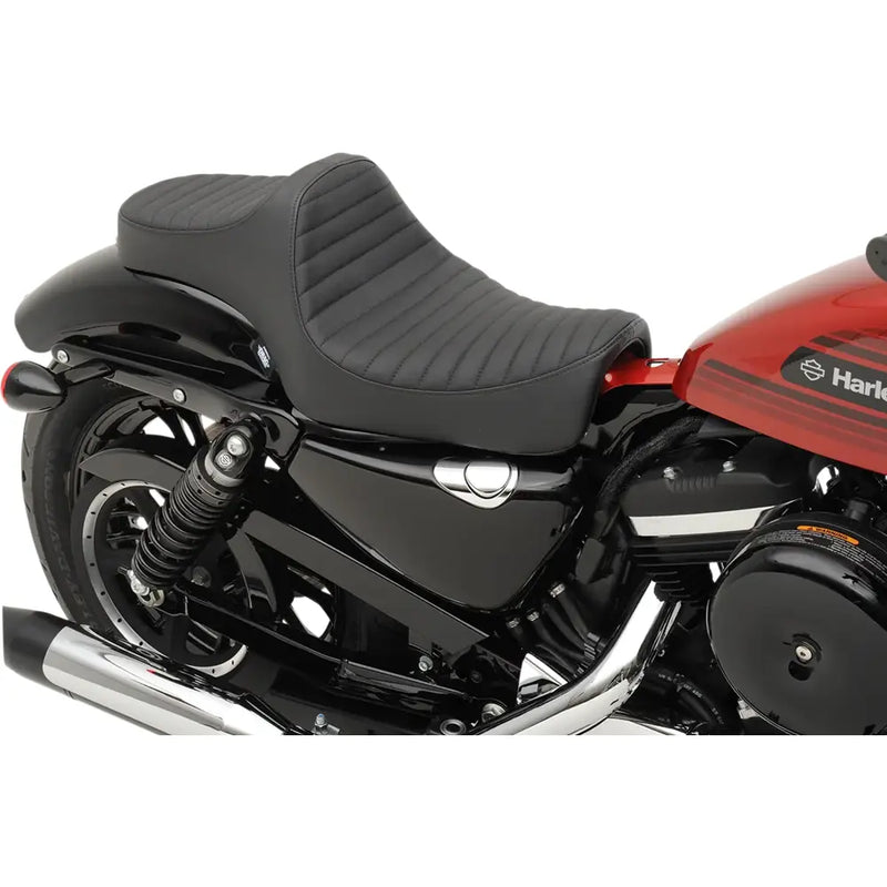 Drag Specialties Predator III Sadel till Harley 