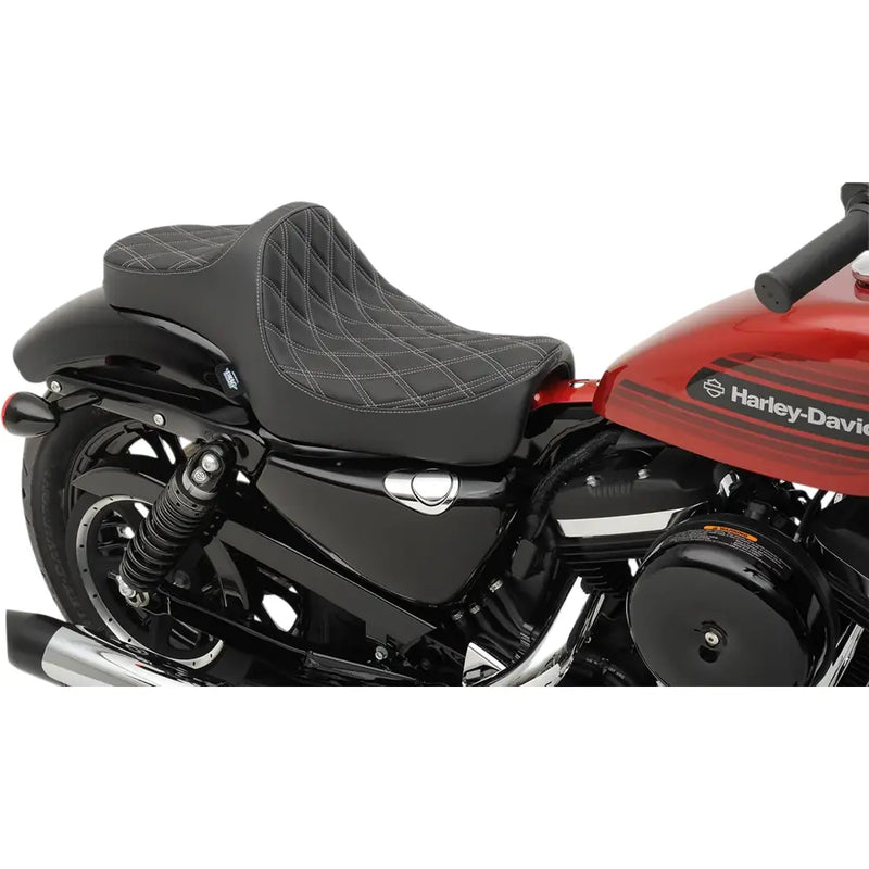 Drag Specialties Predator III Sadel till Harley 