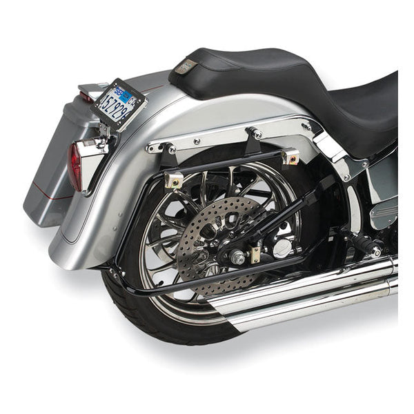 CYCLE VISIONS Monteringskit Svart / 08-17 FLSTC/N with up to 150mm tire (NU) Cycle Visions Monteringskit bagger-väskor Softail Customhoj