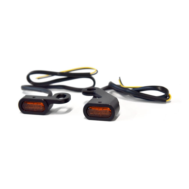 MCS Blinkers LED Mekanisk koppling: 09-16 Touring; 15-21 Softail / Svart / Orange Fastline Blinkers För styrmontage HD Svart/Krom Customhoj